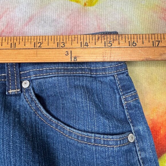 Nine West Womens Size 10 Blue Flared Leg Mid Rise 5 Pocket Denim Jeans - Picture 5 of 11